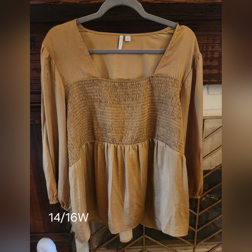 Women's Mustard Smocked Top
